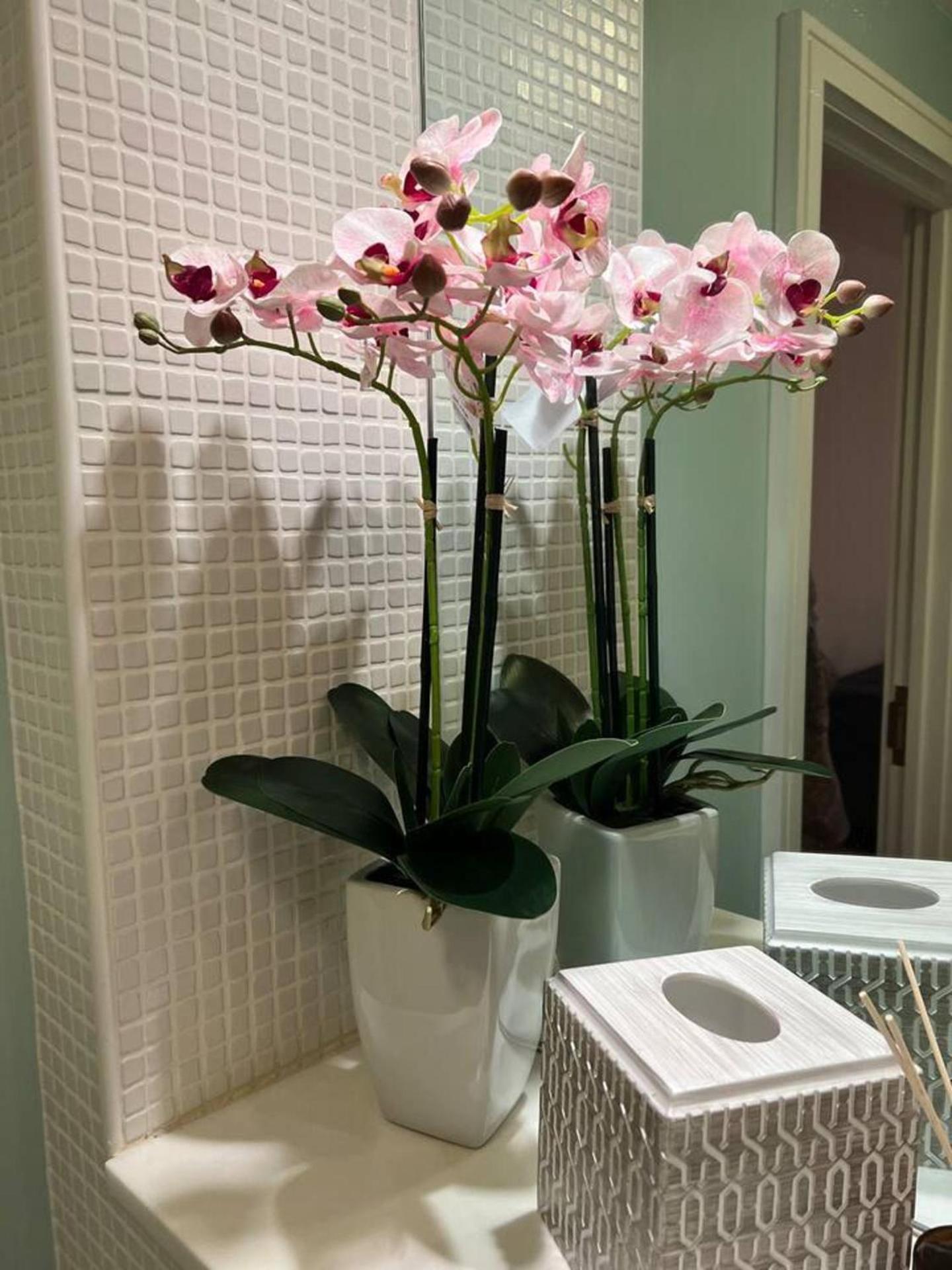 Stylish Flat Near Appartamento